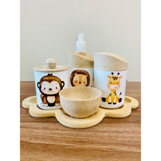 Kit Higiene (Leão, macaco, girafa) c/bandeja nuvem crua