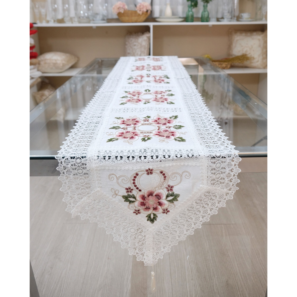 Caminho de mesa 40x180 guipir bordado flor passadeira lindo em Oferta na Shopee