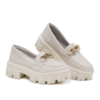 Mocassim Feminino Sola Alta Tratorada Nude Corrente Dourada