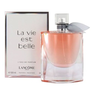 perfume lá vi est Belle, Sua família olfativa é a floral oriental gourmand.