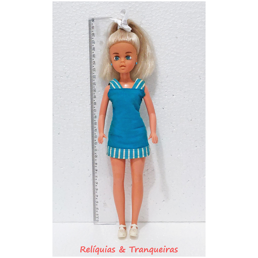 Boneca Susi Estrela Moda Dia a Dia 2001 com caixa original