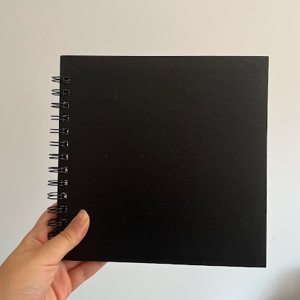 Álbum Scrapbook Capa Dura - PRETO LISO - 20 folhas 180g em Oferta na Shopee