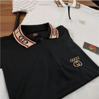 Camiseta Gola Polo Gucci Bordada c/Zíper Estilosa Europeia Alta Qualidade Manga Curta Unissex - Queima de Estoque !