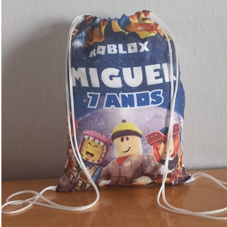 kit 15 mochila saco personalizada 20/28 com nome e idade mochilinha de tecido todos os temas