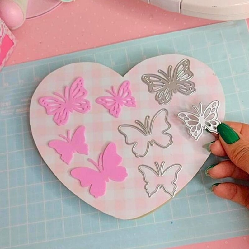 Faquinha corte e relevo scrapbook| modelo borboletas| matriz de metal corte e relevo