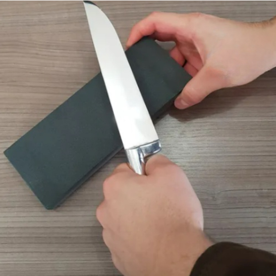 Pedra Para Afiar Amolar Facas Lâminas Pés Emborrachados Dupla Face 20 cm MS1007 em Oferta na Shopee