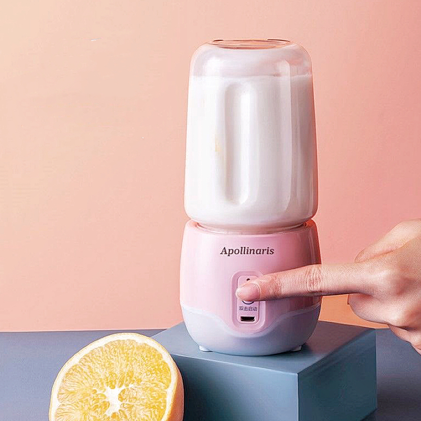 Mini Liquidificador de Frutas Portátil 4 Laminas USB Bivolt 400ml