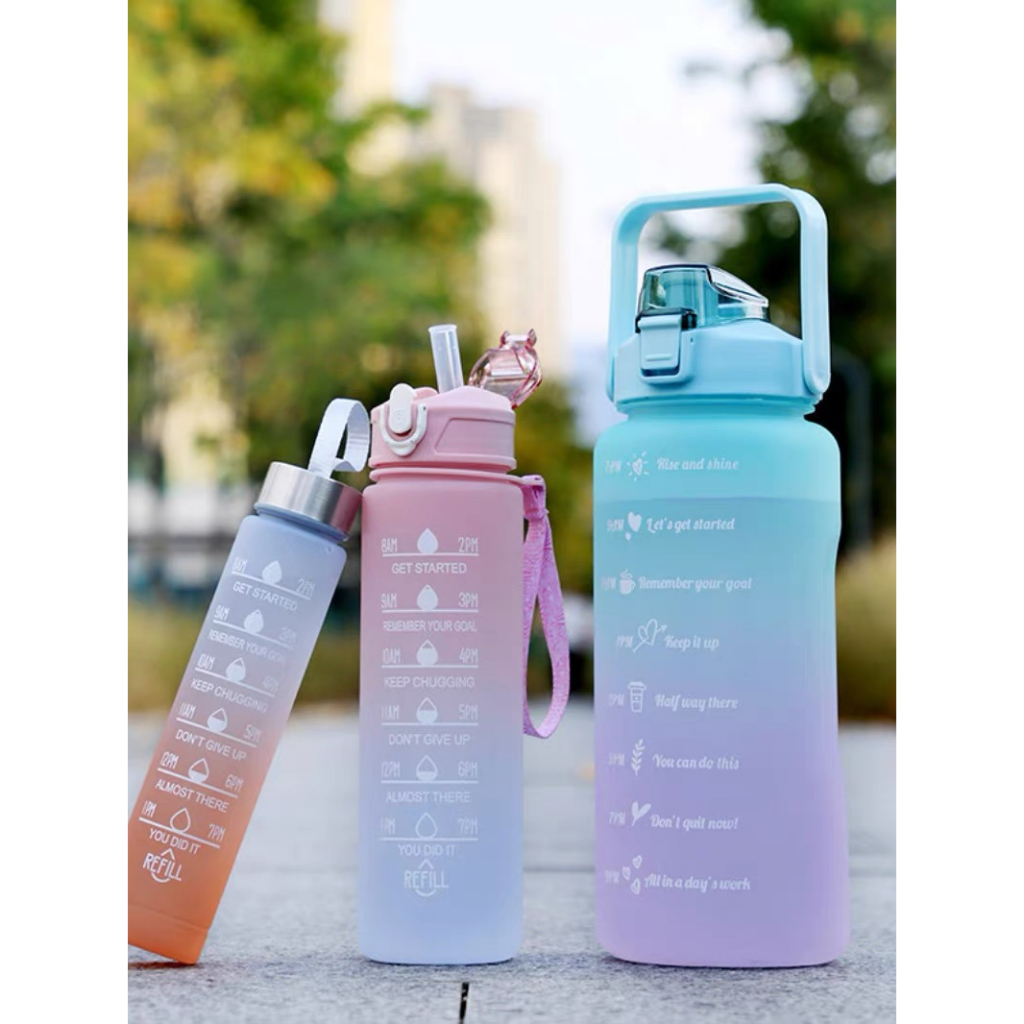 kit 3 Garrafa 2000ml de Água com Adesivos 3D Motivacional em inglês Squeeze Capacidade
