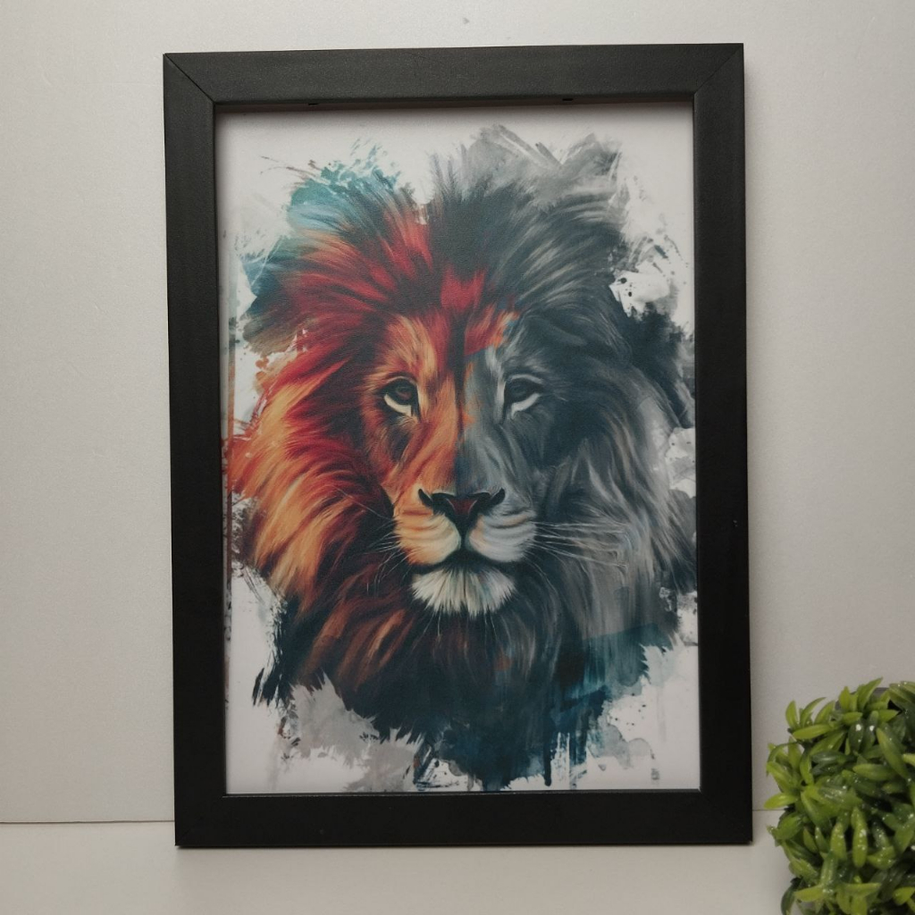 Quadro Decorativo com Moldura Leão de Judá Aquarela uma decoração elegante com este objeto para quarto sala