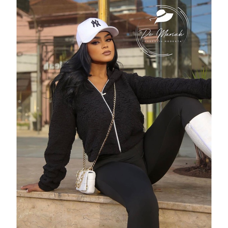 Casaco Feminino Fofinho Com Touca Moda Feminina Inverno