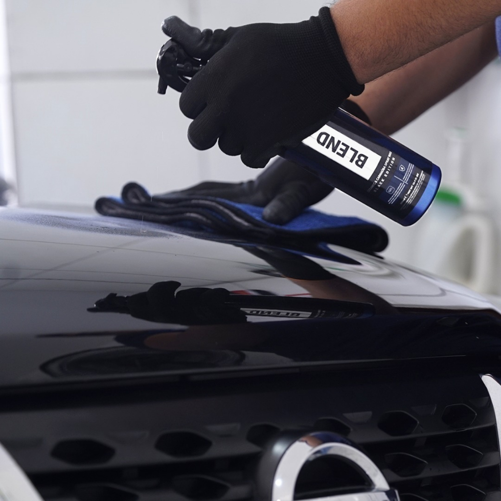 Detalhes do Cera em Spray Vitrificadora Carnaúba e Silica para Carro Escuro Blend Black + Shampoo Lava Autos