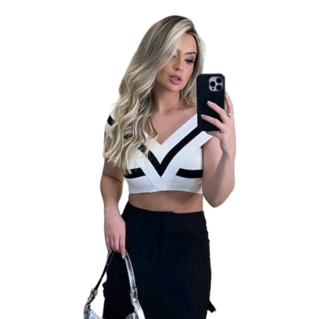 Cropped Top Decote V Tricot Canelado Cruzado Preto E Branco