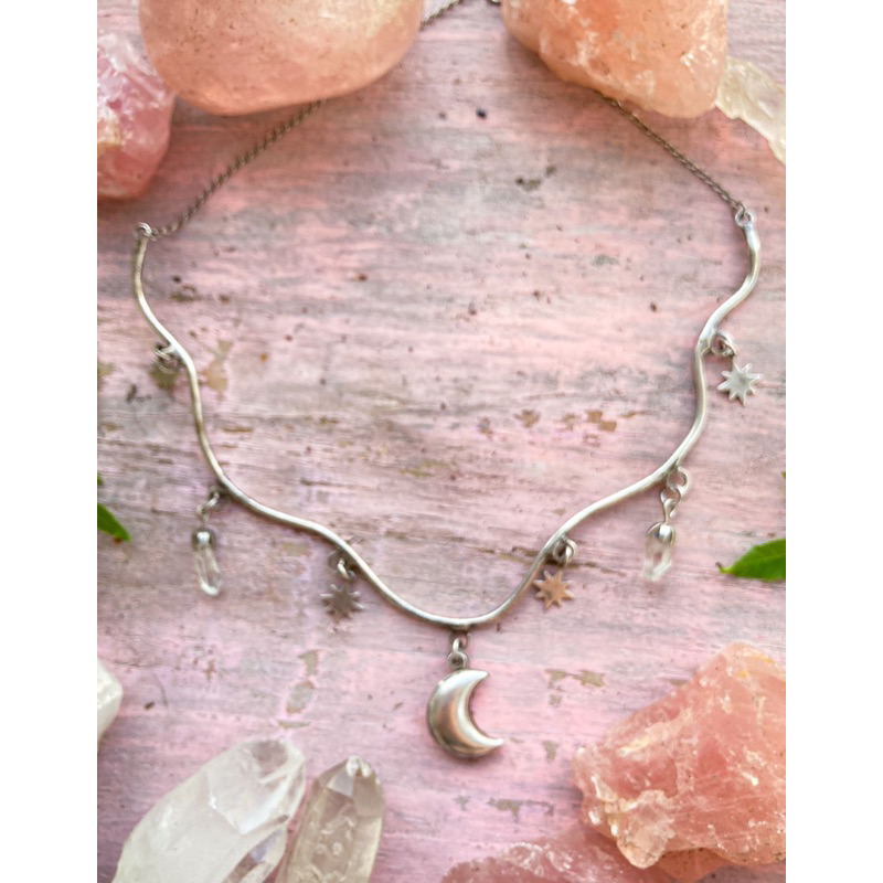 Choker Aura com Cristais de quartzo, Choker lua, fases da lua , bruxa