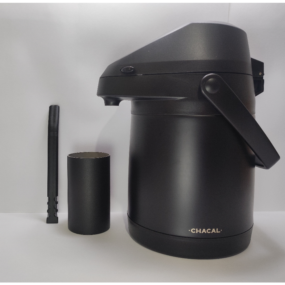 Kit Tereré: Garrafa térmica Chacal 2,5L + Copo Cuia Redondo 300ml Inox + Bomba Inox V6 Premium e Escovinha para Higienização