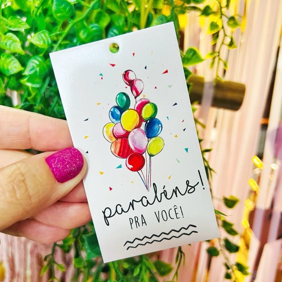 50 Tags de Aniversário | Etiqueta para Lembrancinha de Festa | Cartão De/Para Presente e Sacola