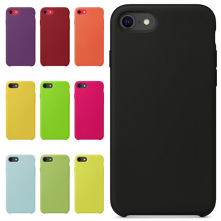 Capinha iPhone 7/8 Normal Silicone Aveludado Com Logo