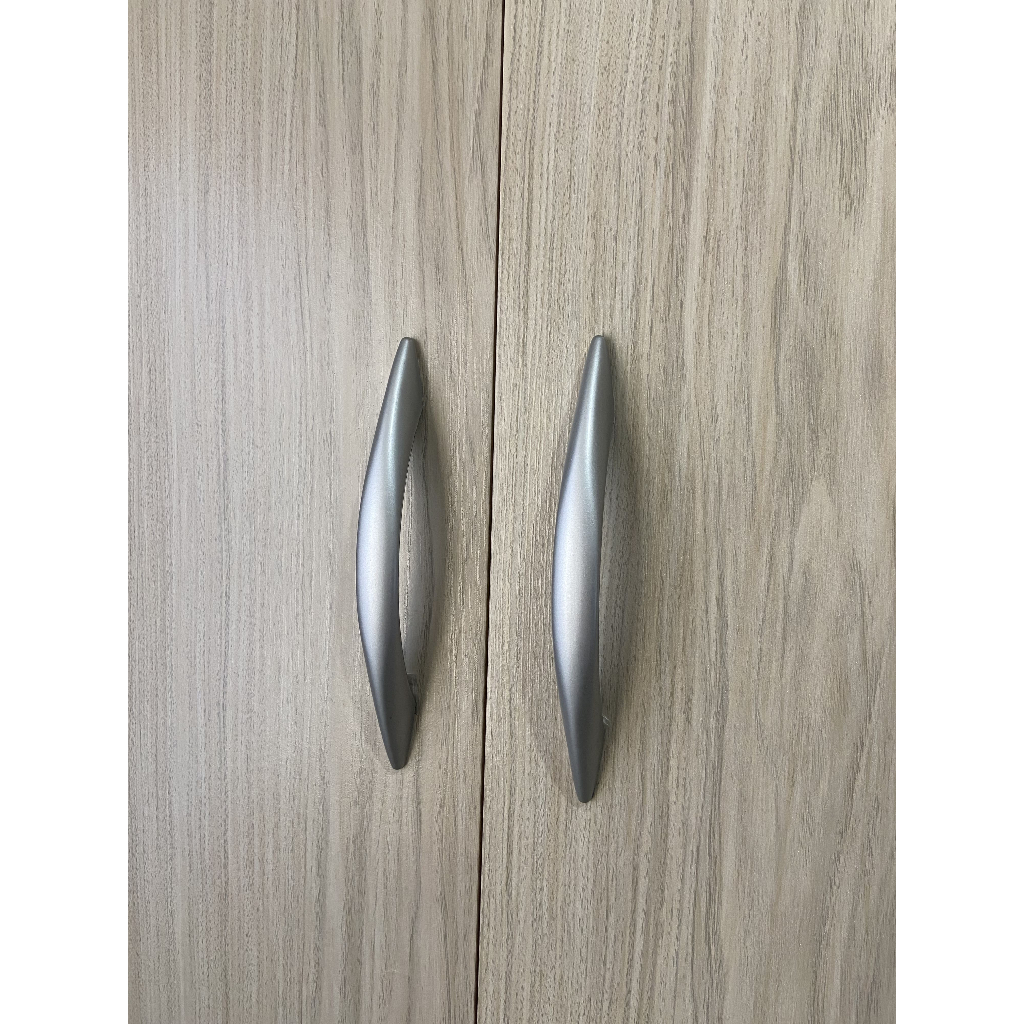 Puxador de Gavetas Portas Armários Guarda Roupas Móveis Alça Hamburgo 128mm