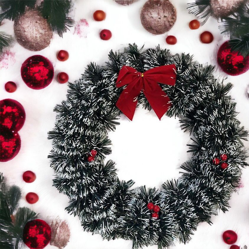 Guirlanda de Natal Festão Nevada 36cm com Laço e Frutinha Enfeite de Porta