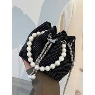Bolsa de Ombro Feminina Pequena com Brilho e Strass - Nova e Elegante com Diamantes Incrustados