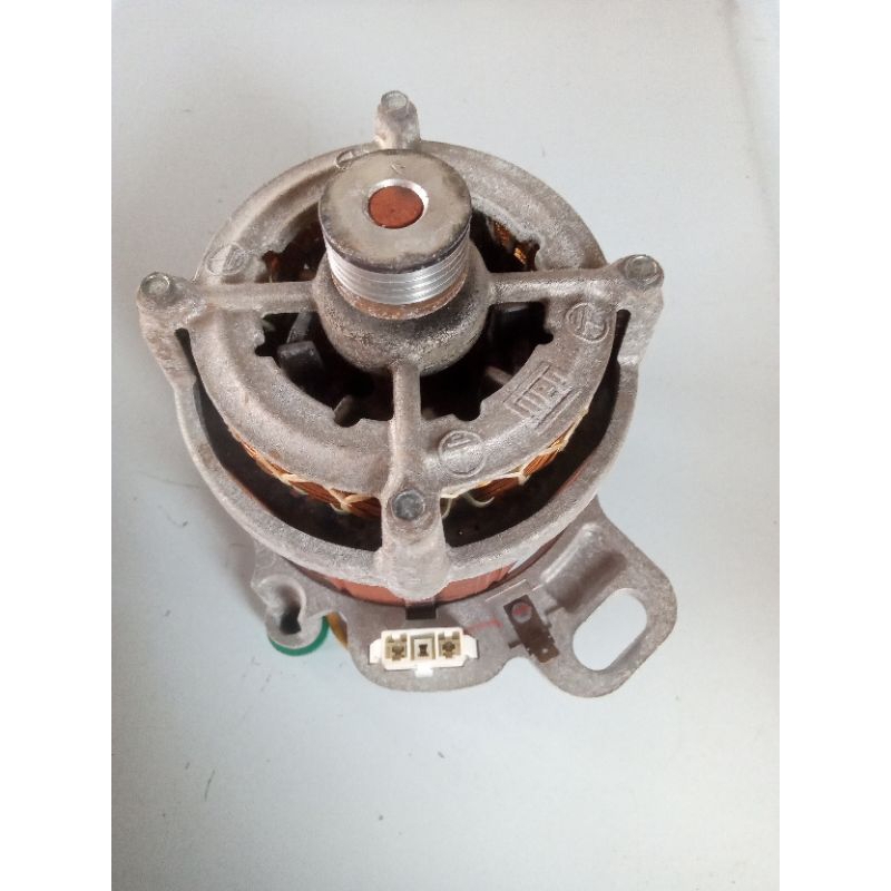Motor da lavadora Eletrolux ltd06 127v usado