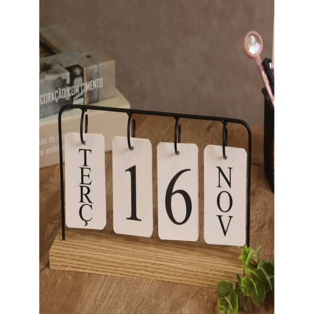 Calendário ingles  de Mesa Aramado Madeira com Placas Preto Decorativo Permanente em Oferta na Shopee