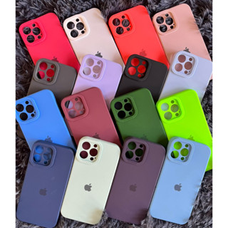Capa Case iPhone 15 PRO (6.1) Silicone Quadrada Aveludada Premium Proteção de Câmera Alto-Relevo