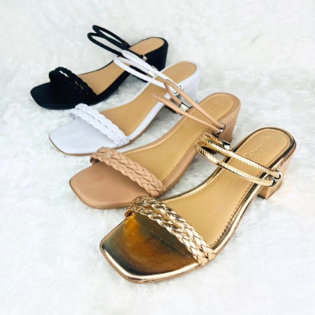 Sandália Feminina Salto Bloco Confortável Direto Da Fábrica SS10 34 ao 39 em Oferta na Shopee