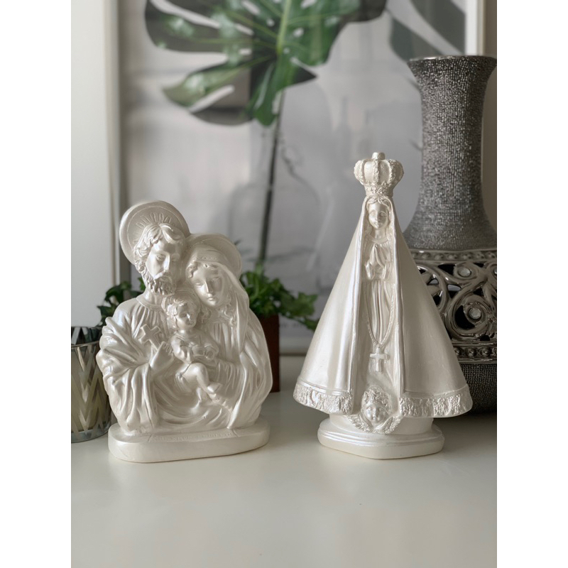 imagem nossa senhora aparecida 25 cm + sagrada família 20 cm manto corpo branco perolado linda imagem católica gesso