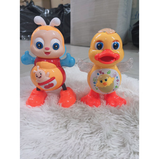 Abelinha/ Pato Dançarina Bichinho Dança Som Luz Bebe/WJ76 em Oferta na Shopee