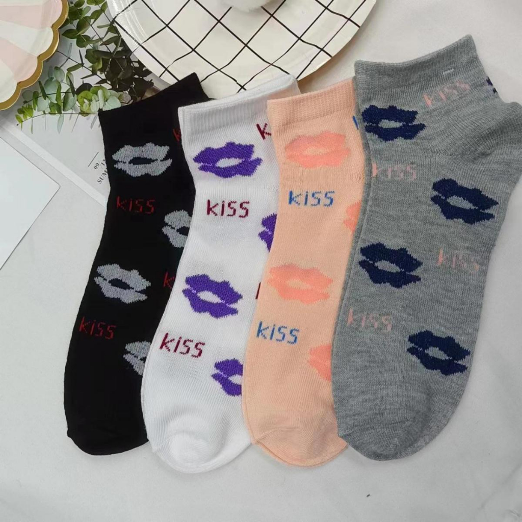 PACOTE COM 12 PARES DE MEIAS FEMININAS CANO CURTO ESTAMPAS VARIADAS TAMANHO 35 AO 40