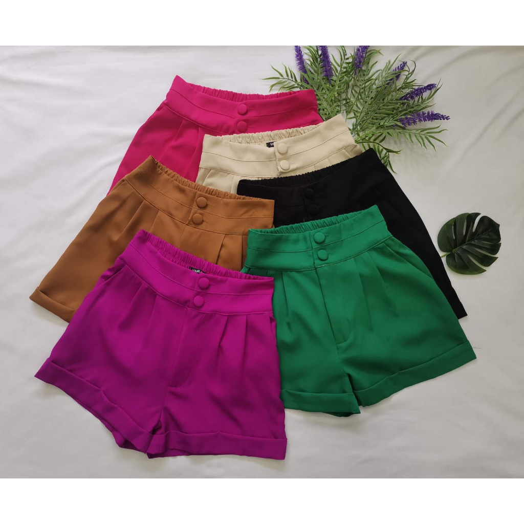 short alfaiataria feminina com elatex  atras botao