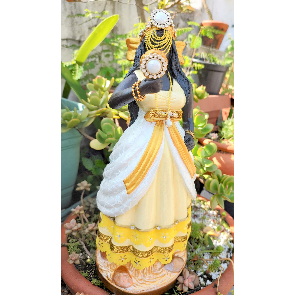 Imagem Oxum Dandalunda Roupa Branca Com Renda Amarela 30cm gesso
