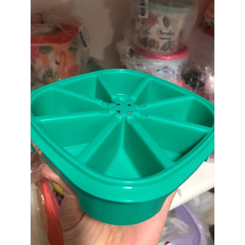 Tupperware Forma de Gelo Triangular Verde