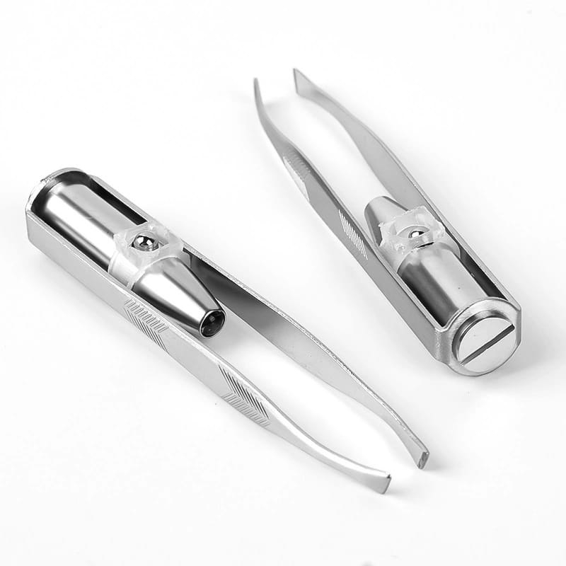 Pinça Com Led De Iluminação Para Desing De Sobrancelhas em Oferta na Shopee