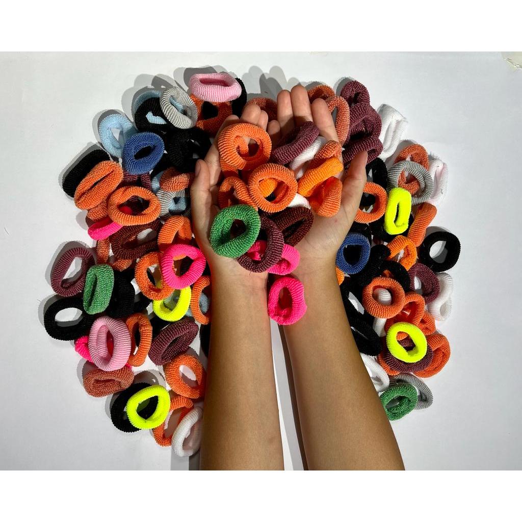 100 Elásticos Gominha de Cabelo Liguinha Xuxinha Feminina Adulto e Criança Rabicó