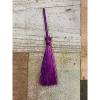 Mini vassoura de bruxa wicca umbanda roxa em Oferta na Shopee