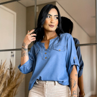 EMILI Blusa / com manga três quarto / gola V / com botão/ S178