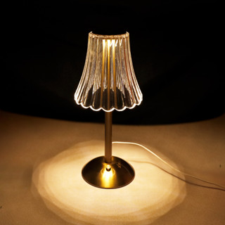 Luminária Abajur De Mesa Led Recarregável Com 3 Cores