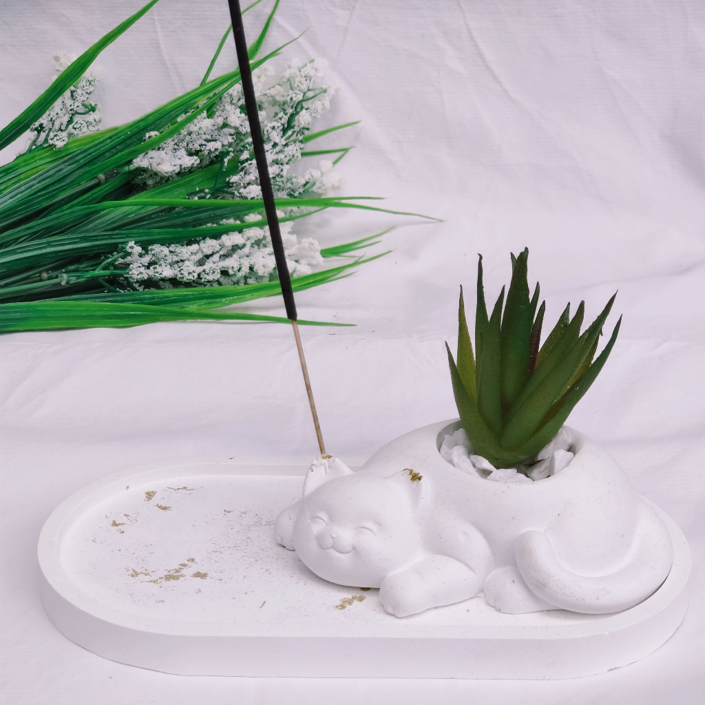 Kit Gatinho Bandeja Oval + Incensario  Porta Incenso em Oferta na Shopee