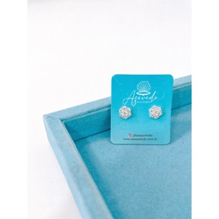 Brinco mini flor cravejada banhado à prata 925