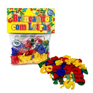 Brinquedo Pedagógico Brincando com Letras - Plástico -  62 Peças - Pais & Filhos em Oferta na Shopee