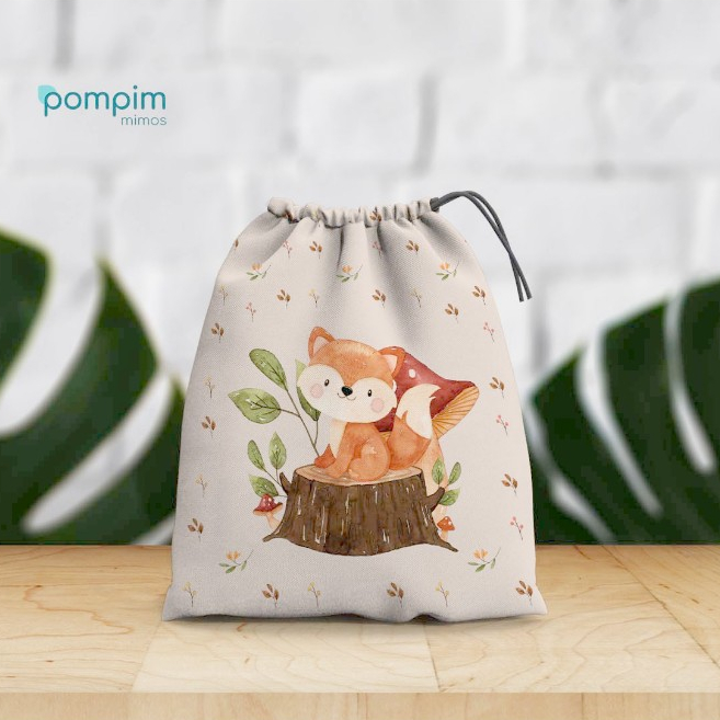 Kit Lembrancinha Sacolinha Surpresa Bosque Encantado de tecido personalizado, para festas e aniversários.