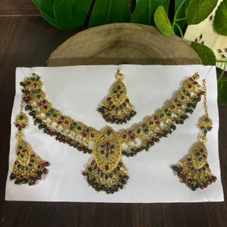Conjunto de Colar, Brinco e Acessório de Cabeça Indiano Árabe Banhado a Ouro