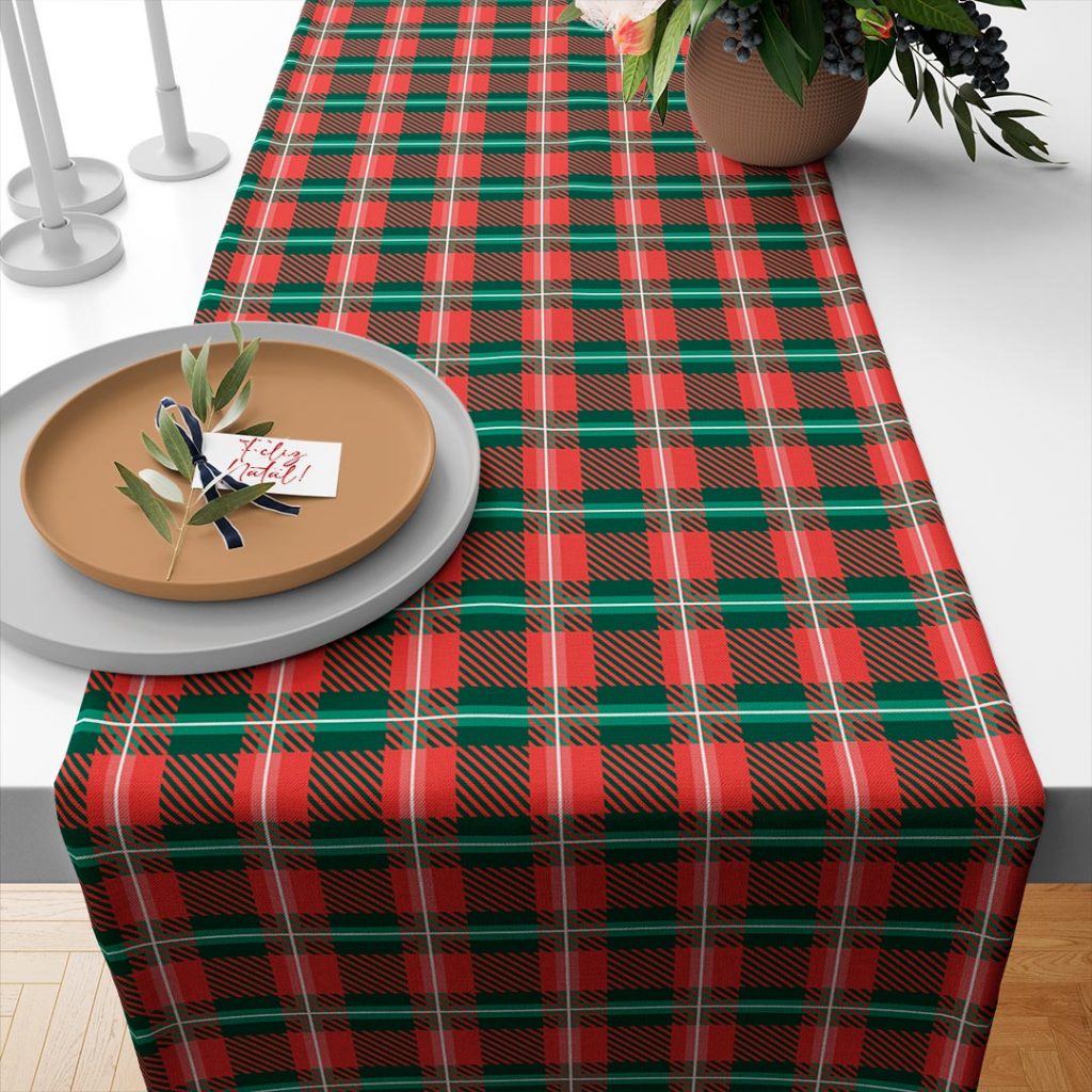Caminho de Mesa Trilho 4 ou 6 Lugares 135X40  - XADREZ PADRÃO NATALINO