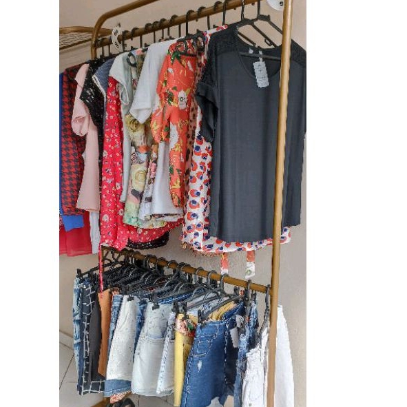 Lote 30 Peças Roupas Femininas para Revenda em Brechós Bazar Desapego Usado