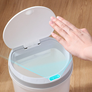 Lixeira Automatica Usb Branco Cinza 5 Litros Sensor Proximidade Recarregável  Para Banheiro Cozinha Sala Escritório