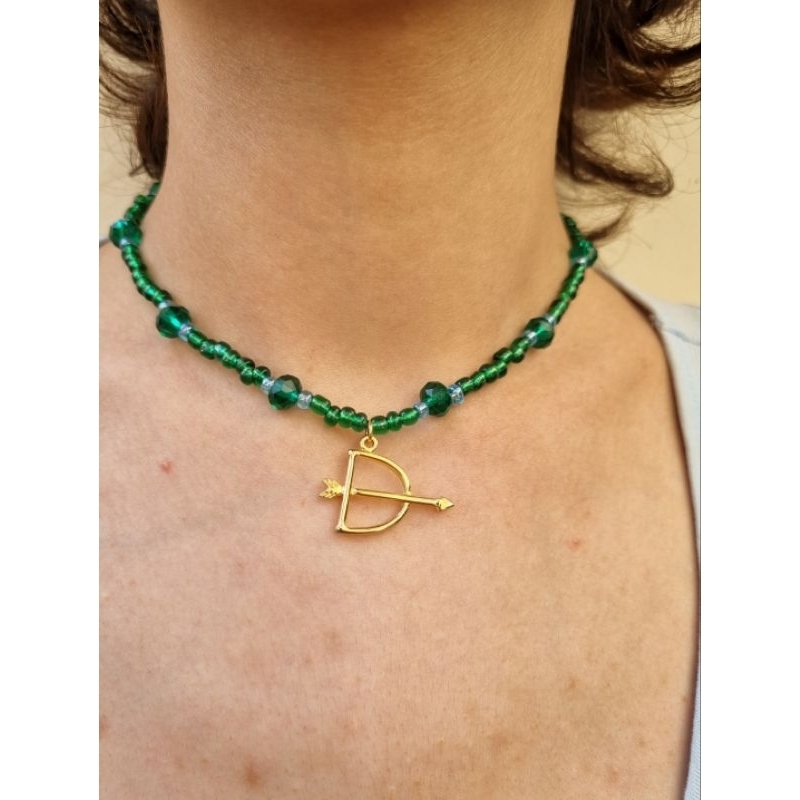 Colar de Miçangas/Chocker/Gargantilha com Pingente de Ofá Oxóssi em Oferta na Shopee