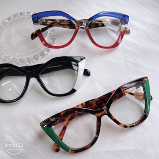 Armação de Óculos Para Grau Feminino Modelo Novo / Bem Moderno / Vários cores / Com Estojo É Flanela 80120