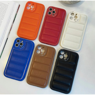 Case Capinha de Alta Qualidade ALMOFADADA para IPhone 7 Plus XR 11 12 13 14 Pro / Pro Max Capa PUFFER Anti-Impacto