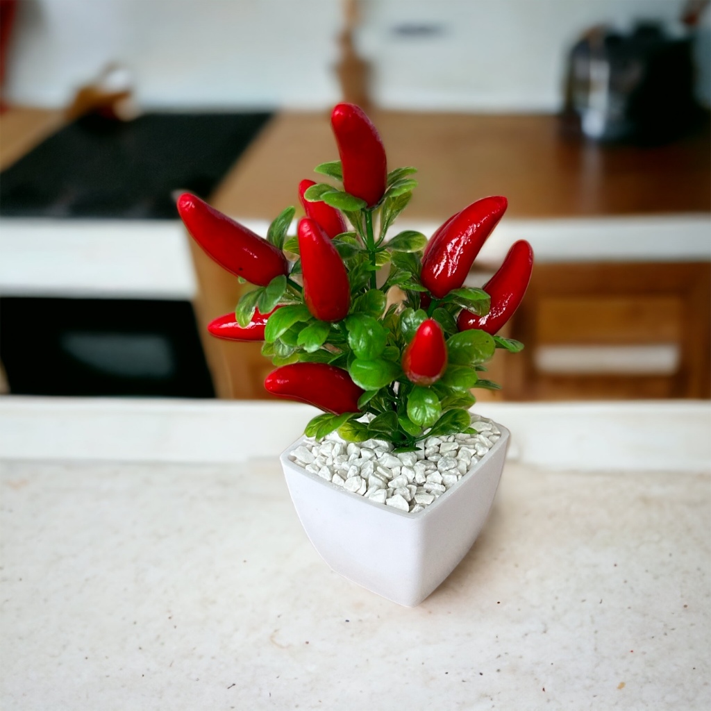 Arranjo De Vasinho Quadrado Branco Com Pimenta Artificial em Oferta na Shopee